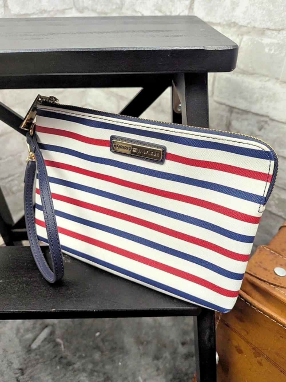 Tommy Hilfiger Signature Stripe Wristlet Clutch White & Blue